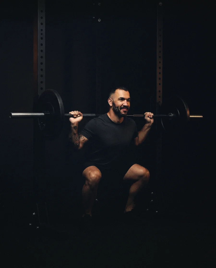 Frankie demonstrates Barbell back squat